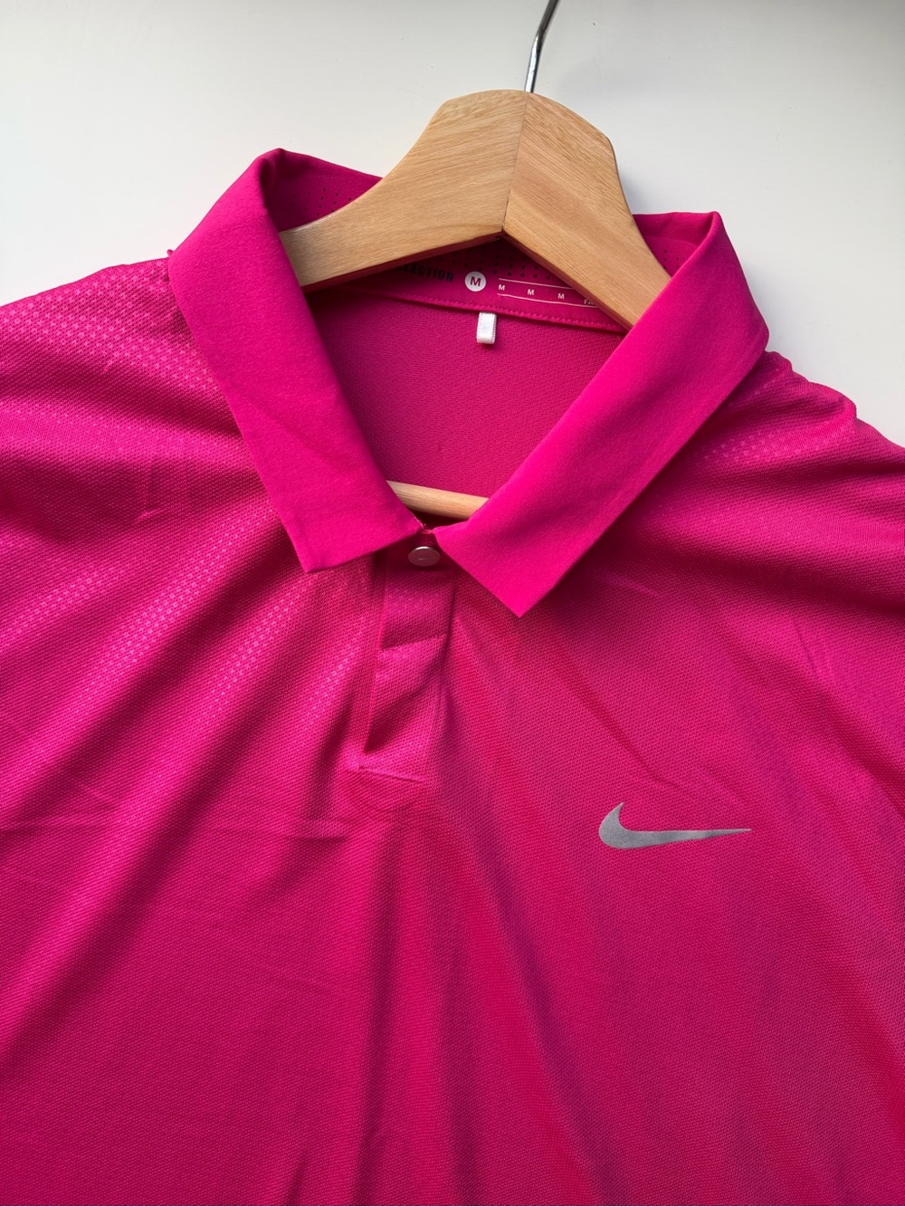 Nike Tiger Woods Men’s Pink Golf Performance Polo Shirt
